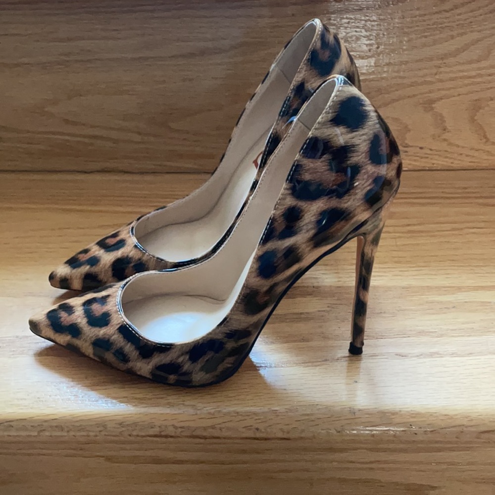 F5J pumps size 6